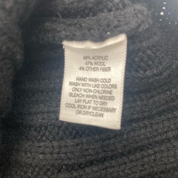 White House black market wool blend scoop neck size small - Picture 7 of 8